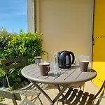 Apartment Palais Sur - Face Sur La Corniche De Nauzan *
