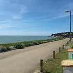 Palais Sur - Face Sur La Corniche De Nauzan